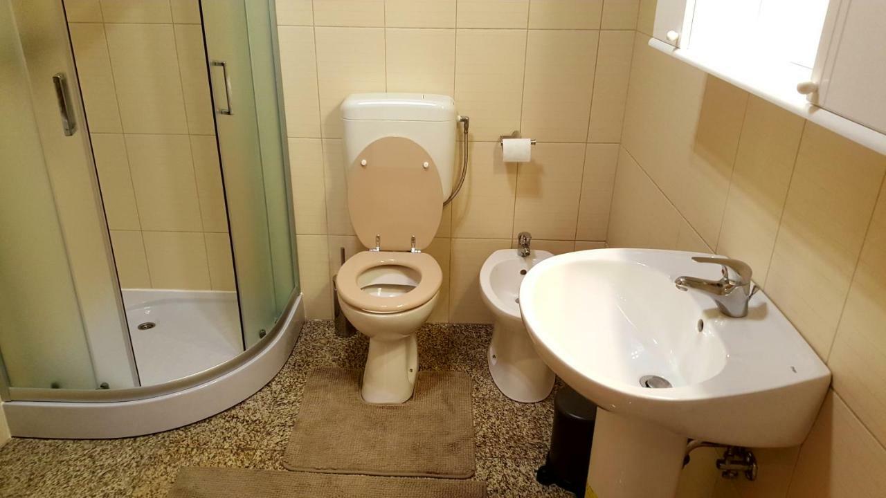 Apartment Dora Rijeka Buitenkant foto
